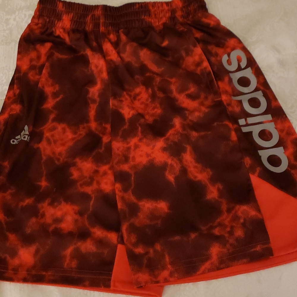 Adidas shorts Orange size M(10/12)